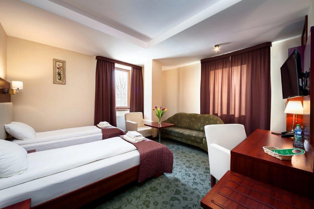 Hotel Mlyn ลูบลิน ภายนอก รูปภาพ
